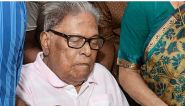 വിഎസ് അച്യുതാനന്ദൻ്റെ ആരോഗ്യ നില ഗുരുതരമായി തുടരുന്നുവെന്ന് മെഡിക്കൽ ബുള്ളറ്റിൻ