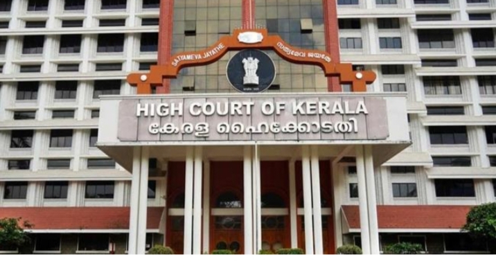 ഭാരതാംബ എങ്ങനെ മതചിഹ്നമാകുമെന്ന് ഹൈകോടതി; വിസിക്ക് റജിസ്ട്രാറെ സസ്പെൻഡ് ചെയ്യാമെന്നും കോടതി