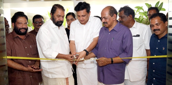 ഓണാഘോഷം 2025: ഫെസ്റ്റിവൽ ഓഫീസ് തുറന്നു.