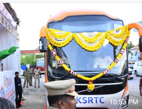 കെഎസ്ആർടിസി പുതിയ തലത്തിലേക്ക് ഉയരുന്നു: മുഖ്യമന്ത്രി പിണറായി വിജയൻ