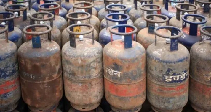 വാണിജ്യാവശ്യത്തിനുള്ള സിലിണ്ടർ വിലയിൽ വർധന; 16 രൂപ കൂട്ടി