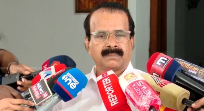 കുട്ടികൾ ഗണഗീതം പാടിയതിൽ തെറ്റില്ല; ആർ എസ് എസ് പാടുന്ന വന്ദേമാതരം പാർലമെന്റിൽ പാടുന്നില്ലേ?’ ന്യായീകരിച്ച് ജോർജ് കുര്യൻ