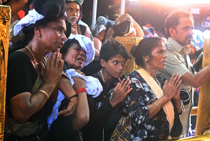 സന്നിധാനത്ത് എത്താതെ മടങ്ങിയ തീര്‍ഥാടകര്‍ക്ക് സുഗമ ദര്‍ശനമൊരുക്കി കേരള പൊലീസ്