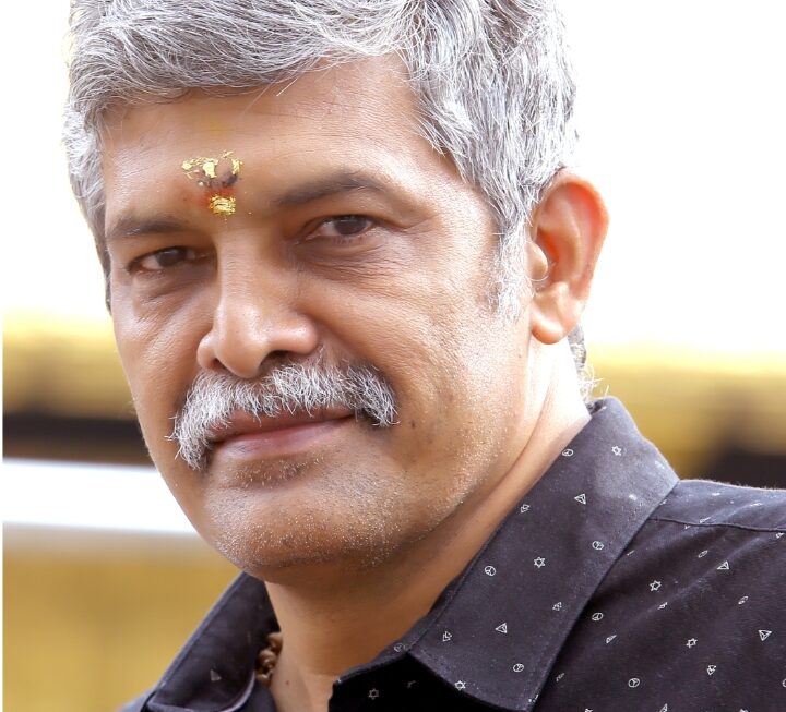 പി.എൻ.ഗണേശ്വരൻ പോറ്റി തിരുവിതാംകൂർ ദേവസ്വം ബോർഡ് സെക്രട്ടറി