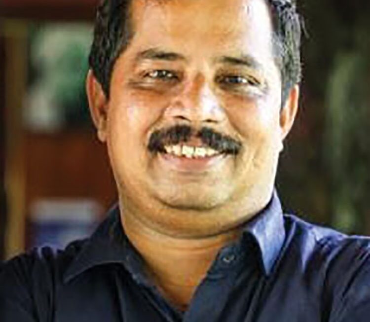 പ്രദീപ് ഓർക്കാട്ടേരിക്ക് സംസ്ഥാന ശാസ്ത്രസാങ്കേതിക പരിസ്ഥിതി കൗൺസിലിന്റെ ബാലശാസ്ത്രസാഹിത്യ അവാർഡ്