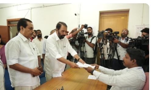 നേമത്തിന്റെ വികസനത്തുടർച്ചയ്ക്കായി വി. ശിവൻകുട്ടി നാമനിർദേശ പത്രിക സമർപ്പിച്ചു