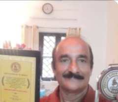 പ്രശസ്ത എഴുത്തുകാരനും കലാകാരനുമായ ശ്രീ ശരവൺ മഹേശ്വർ ഏഷ്യൻ ബുക്ക് ഓഫ് വേൾഡ് റെക്കോർഡ്സിന്റെ തിളക്കത്തിൽ