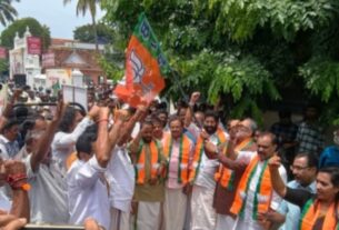 ബിജെപി യുടെ സേവാ ജ്യോതി യാത്ര രാജീവ് ചന്ദ്രശേഖർ ഉദ്ഘാടനം ചെയ്തു